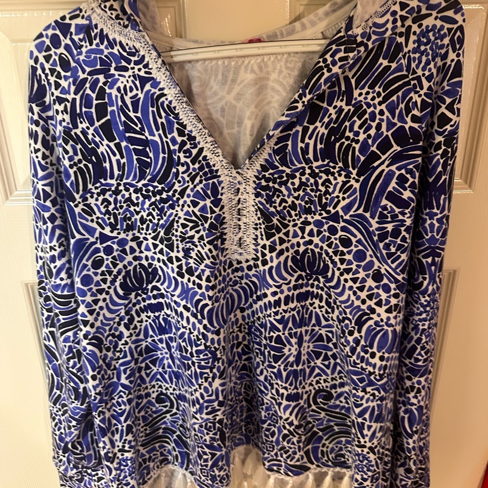 Lilly Pulitzer Blue and White Floral Top